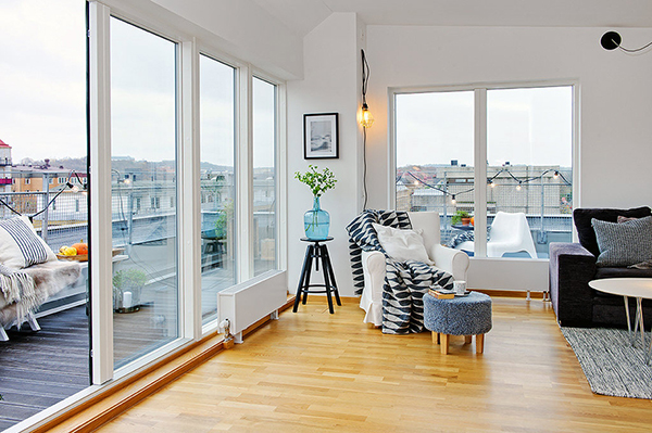 white-apartment-decor