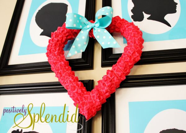 13 DIY Wrapping Paper And Farbic Ideas For Valentine's Day - Shelterness