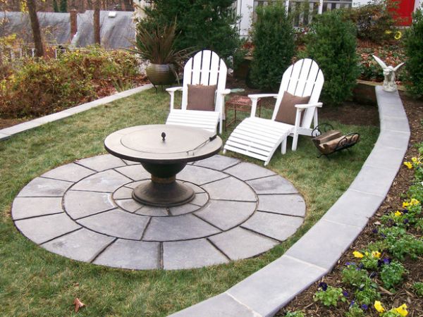 A uniquely fashioned DIY fire pit