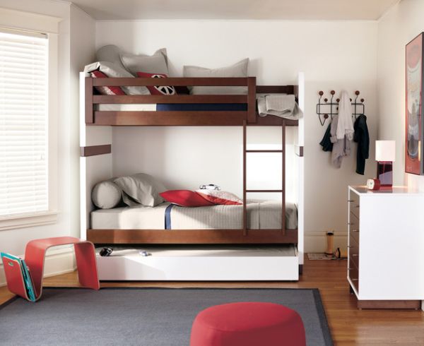 Daft Bunk beds with a Trundle bed at the lower level