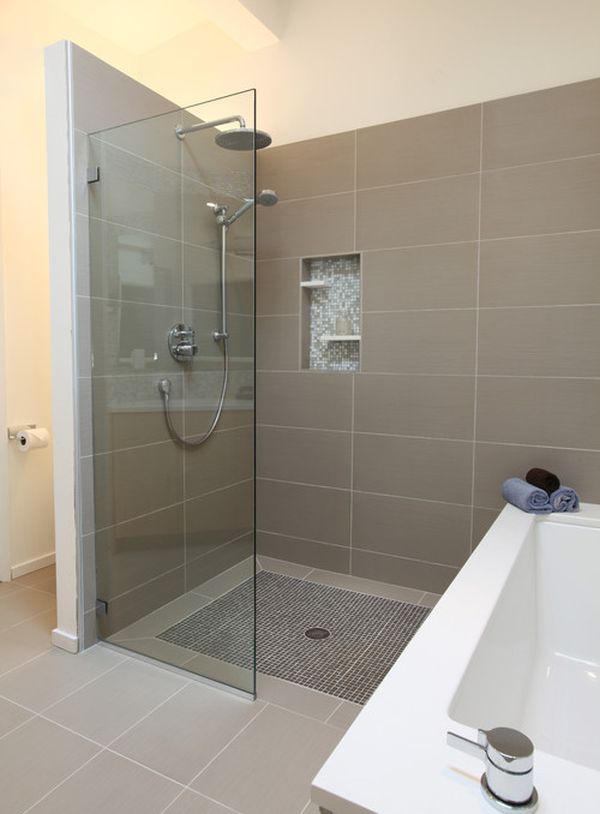 Midcentury modern master bathroom with understated class