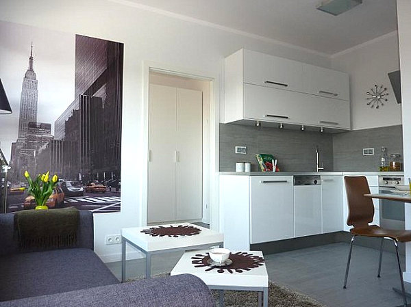 Modular coffee table in a tiny apartment