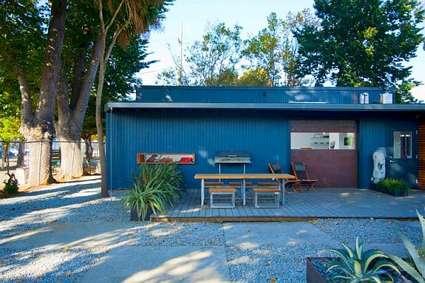 Shipping Container Office Space by Lab Inc