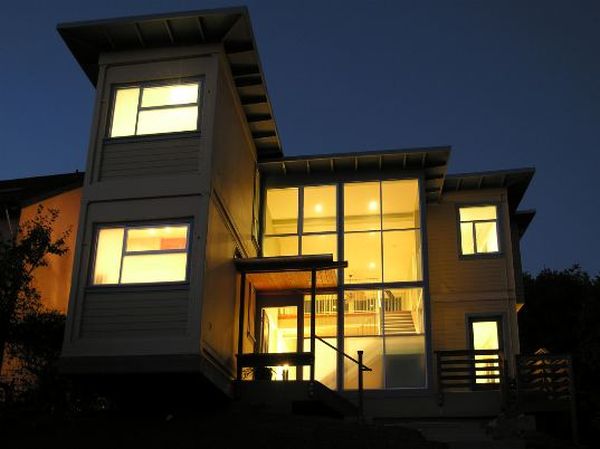 Shipping container home in California that does not look like one