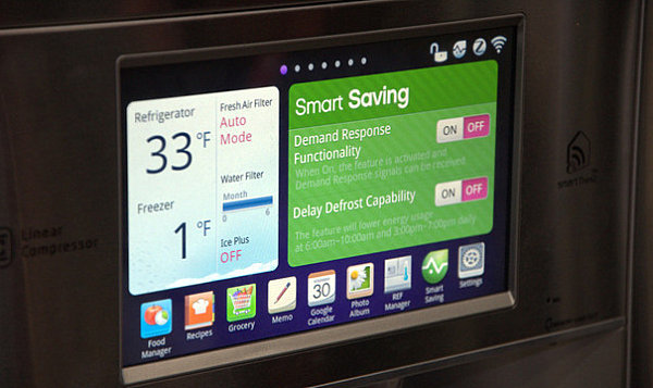 Smart features on the LG smart fridge