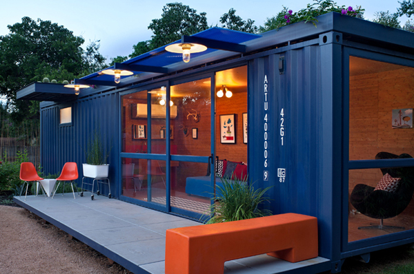 Smart use of shipping containers to create extra living space