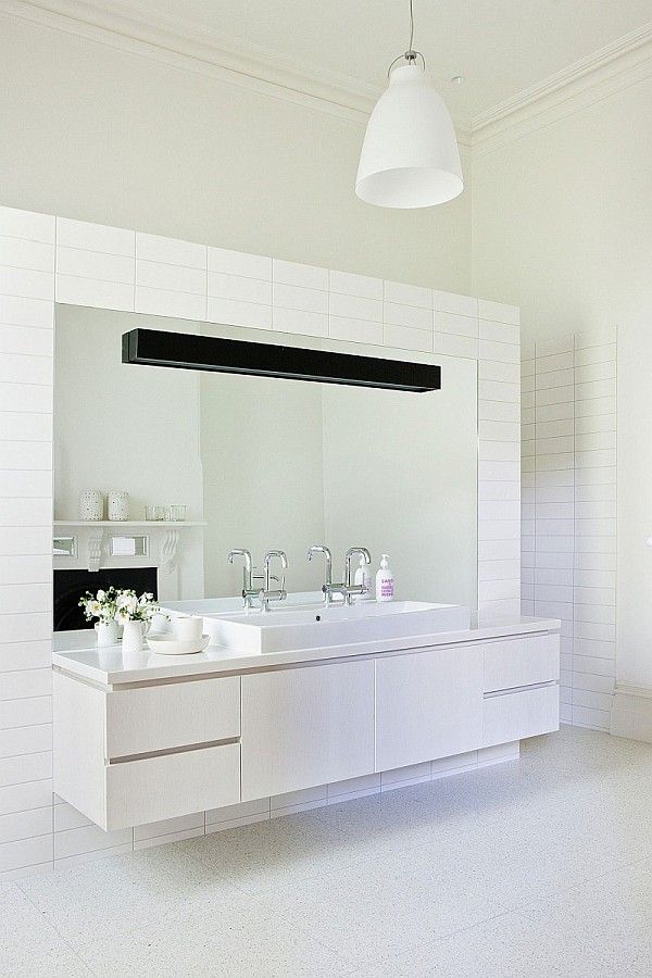 all white bathroom