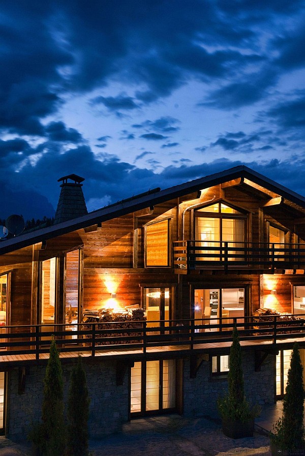 chalet at night