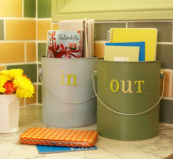 paint can mail holders