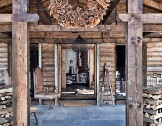 Rustic One Oak Chalet in the French Alps Charms With Its Touch of Modernity