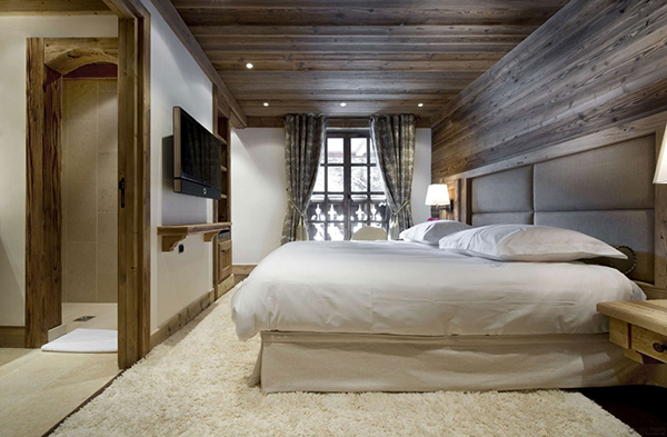 Courchevel Winter Chalet - bedroom