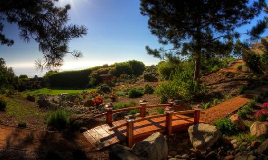 28 Japanese Garden Design Ideas to Style up Your Backyard