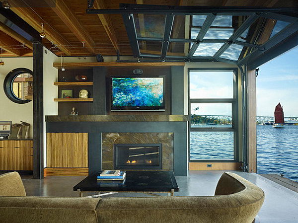 Seattle houseboat living room