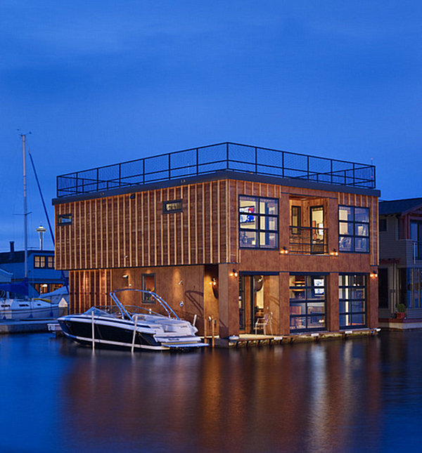 Stunning Houseboats for Aquatic Living