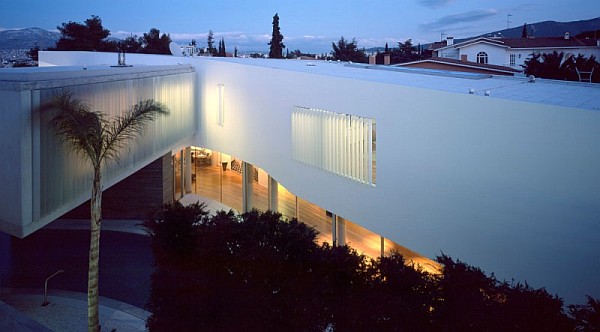 modern psychiko house in Greece 14