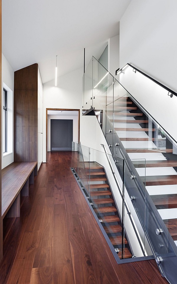 staircase with glass handle - montreal