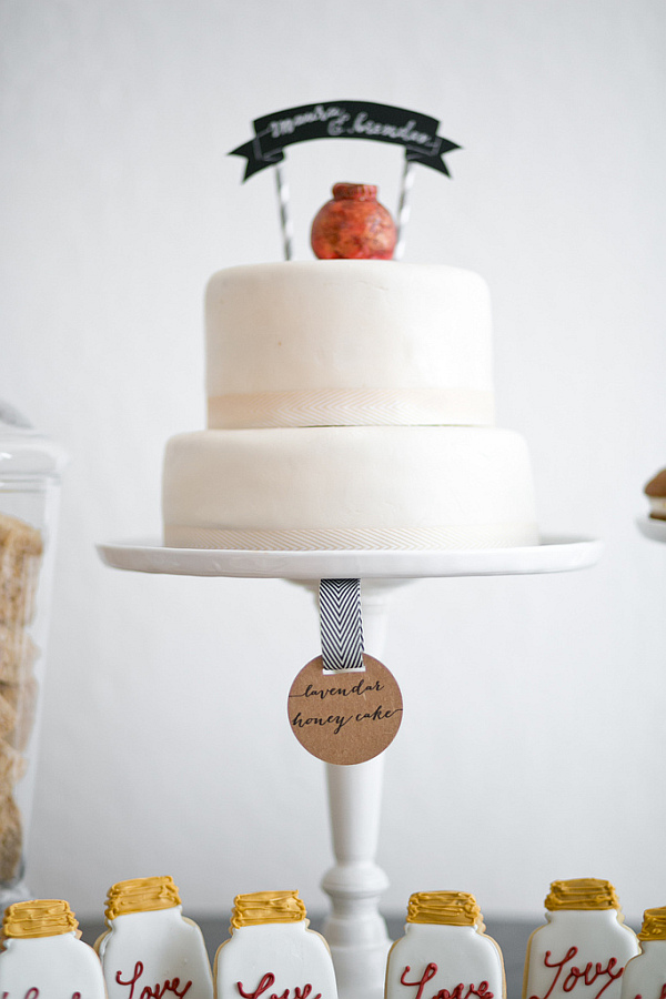 wedding lavender honey cake