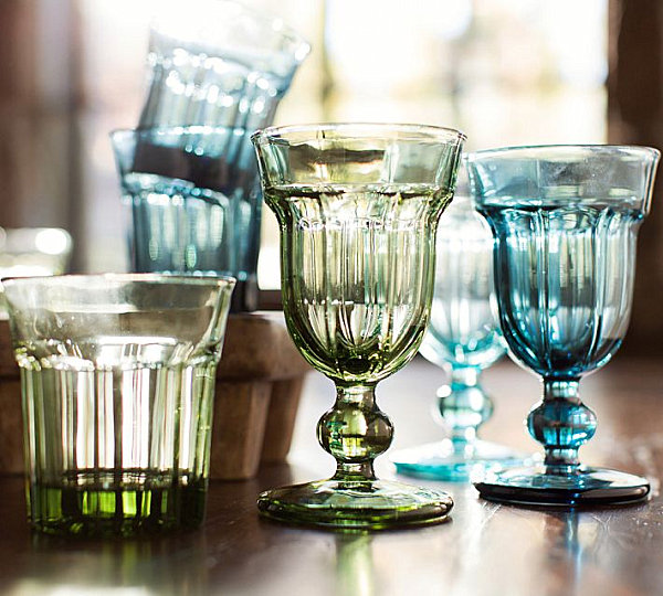 Cafe glassware