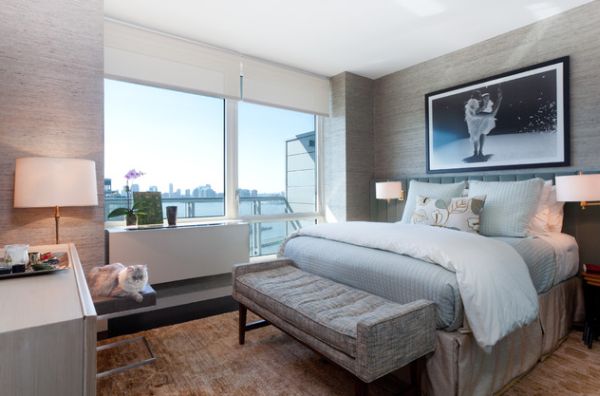 Jonathan Adler Bergman Bench works beautifully in this well ventilated modern bedroom