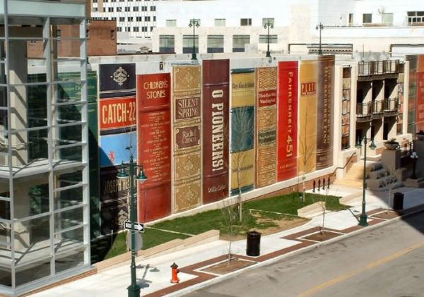 Kansas City Public Library's Community Bookshelf 1