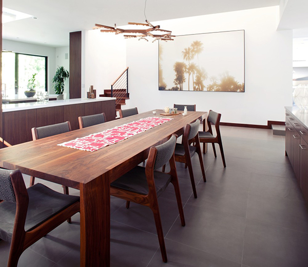 Los Angeles Residence - living room table