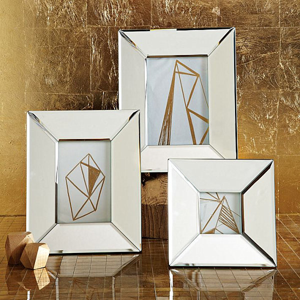 Modern mirrored frames