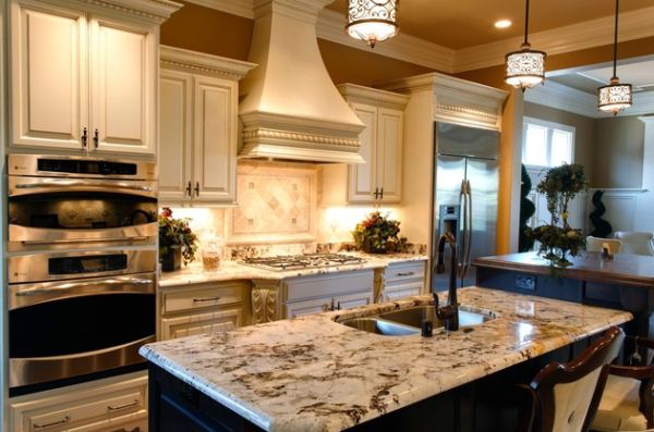 Pendant lights that blend in with the pattern of the kitchen island top