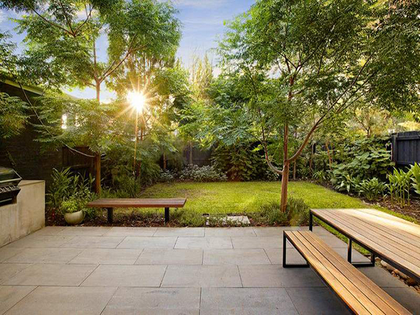 melbourne home 13 - outdoor patio