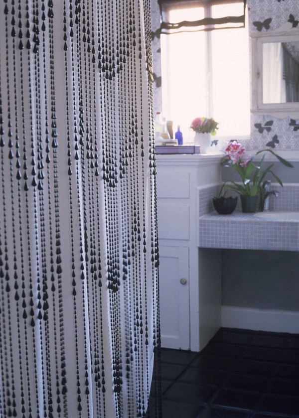 Black beaded shower curtain DIY