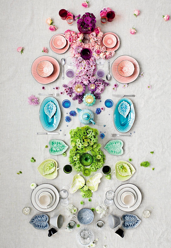 Color-coded spring party table