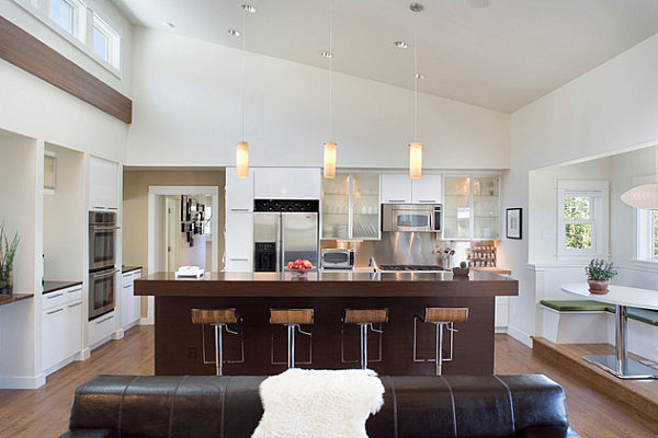 Contemporary kitchen with clear counters