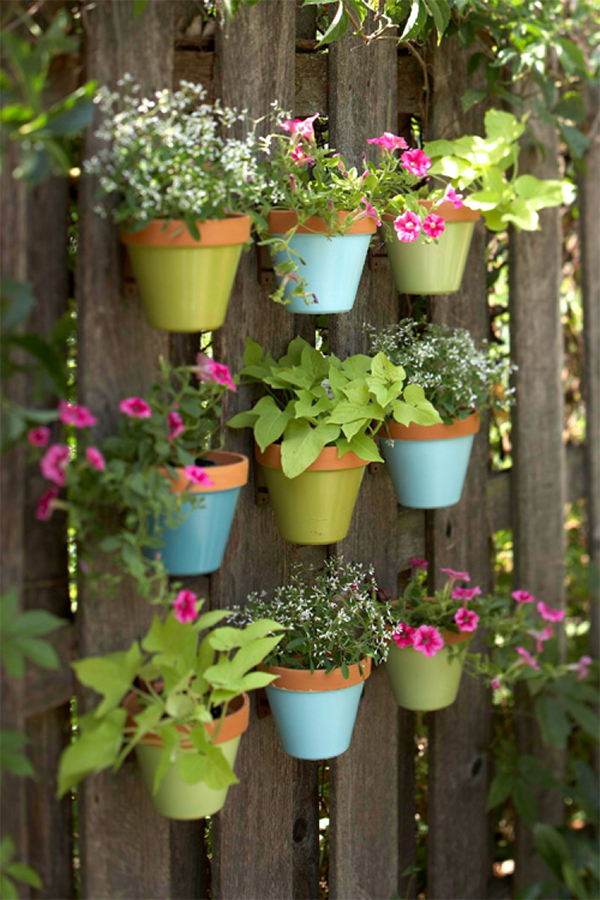 DIY Painted Pots Fence Garden