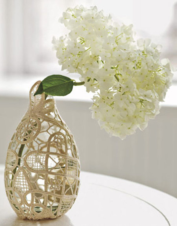 DIY Vintage Doily Vase