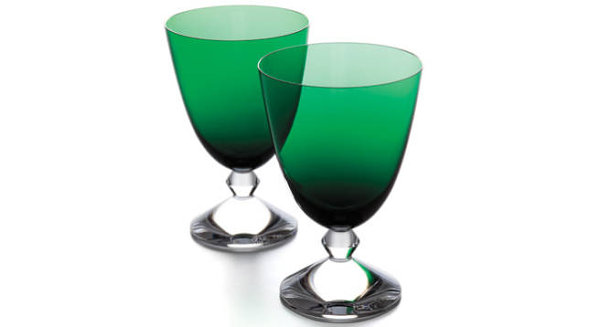 Emerald glassware