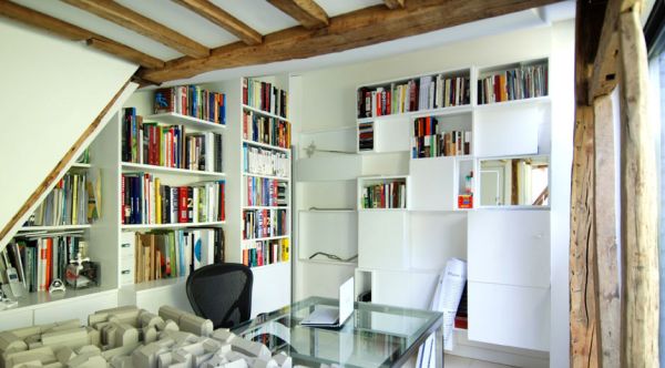 Ergonomic bookshelves create a modern look