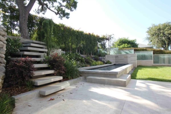 Floating stairs in stone for the patio