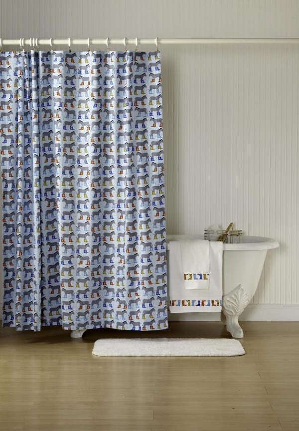 Horse print fabric shower curtain DIY