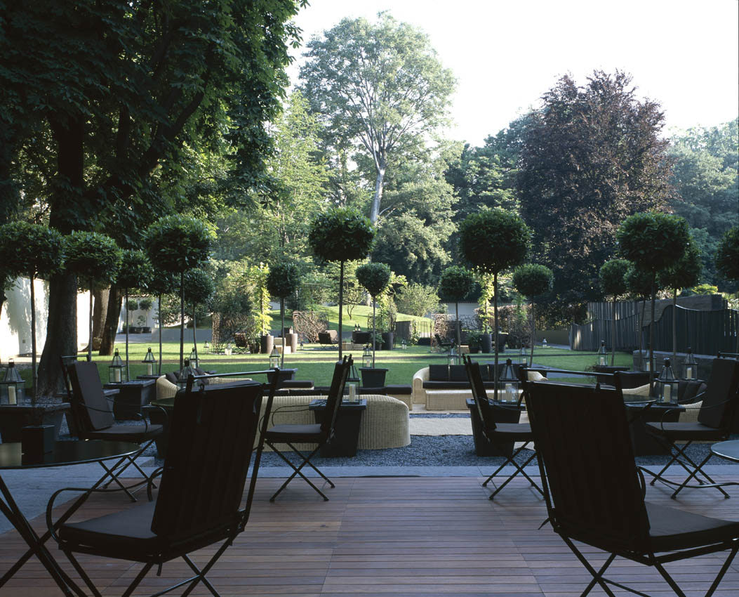 Luxury Bulgary Hotel Milan - outdoor terrace