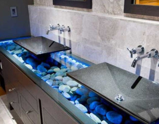 Stunning Visual Appeal: Natural Stone Pebbles in Interior Design