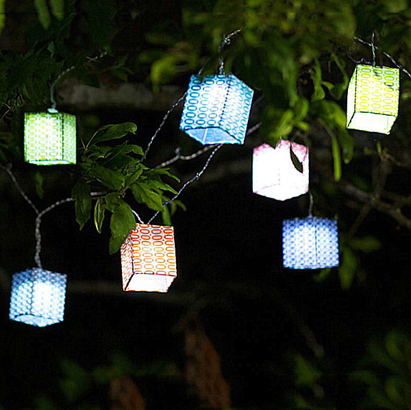 Solar string lights