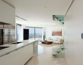 Apartment KAZ In Israel Combines Work, Play And Awesome Ocean Views!