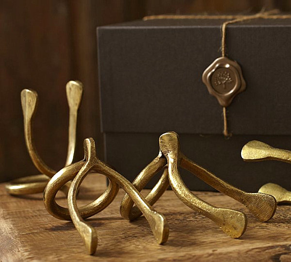 Wishbone napkin ring gift set