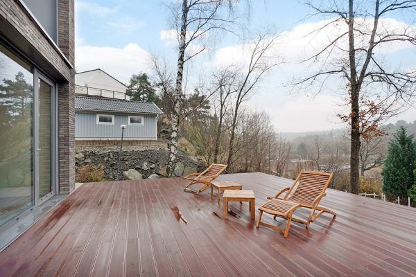 Wooden deck area offer plenty of views