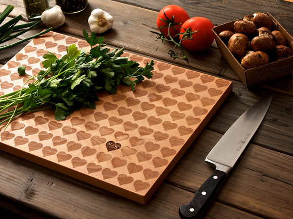 eco-friendly-wood-cutting-board