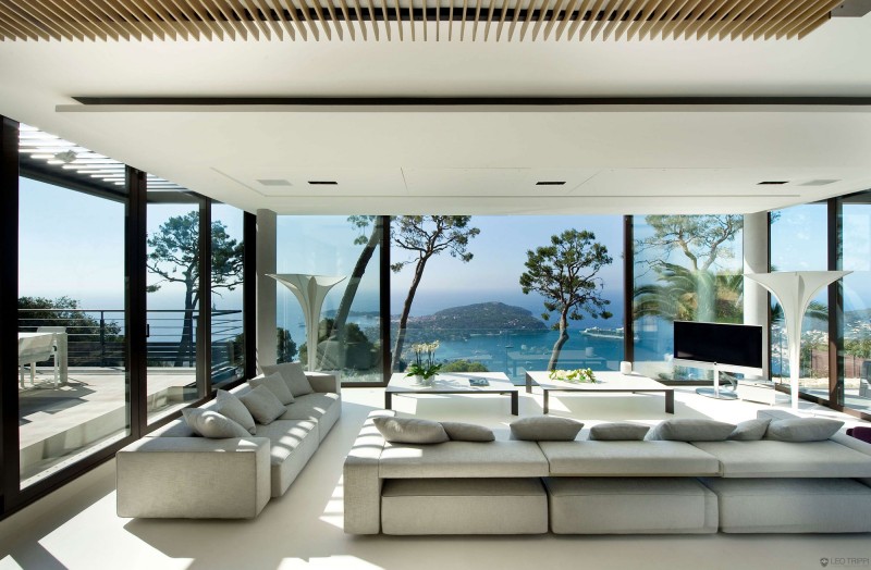 luxurious living room