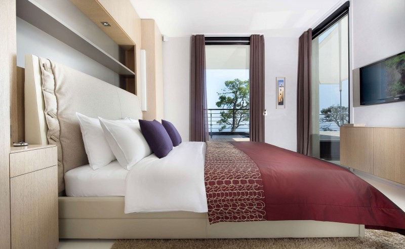 ultra modern sea view bedroom