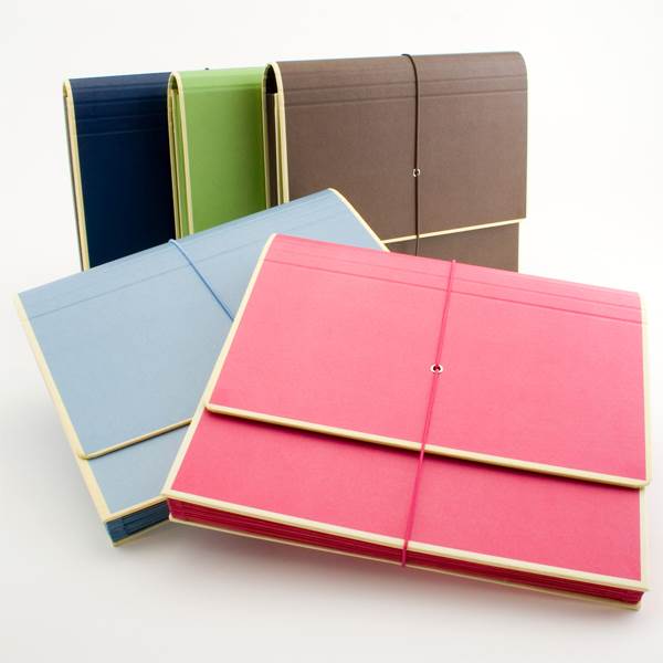 Accordion folders for organization