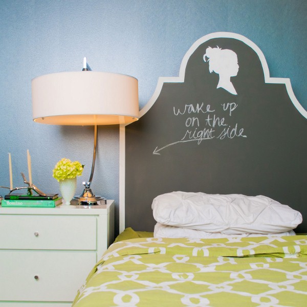 DIY Chalkboard Headboard