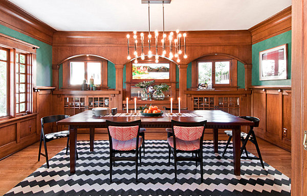 Emerald green dining room