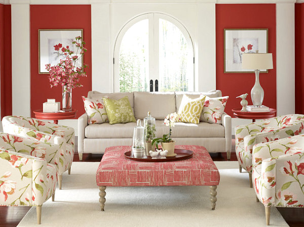 Floral feminine living room